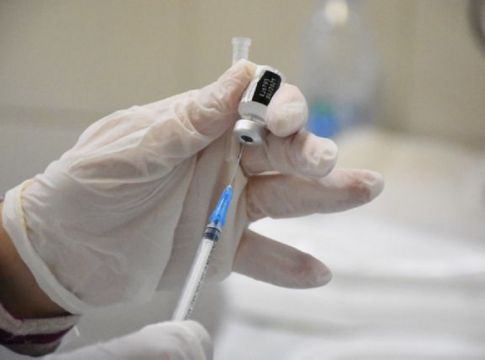 Δημόπουλος στο MEGA : Εφικτός ο εμβολιασμός ηλικιωμένων και ευπαθών ομάδων το επόμενο δίμηνο