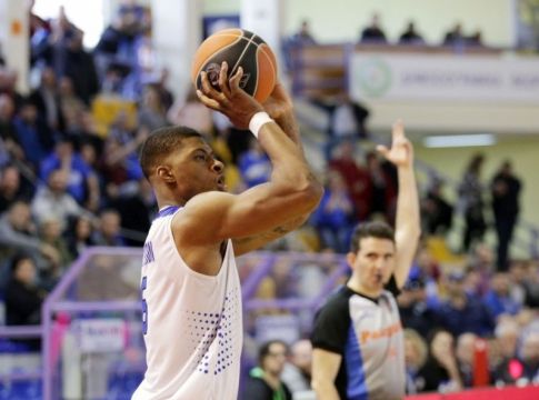 Ανακοίνωσε τον Ουάσινγκτον η Λάρισα