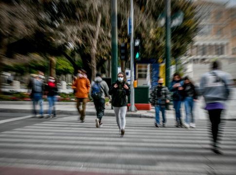 Έρχεται νέα «εκτόξευση» κρουσμάτων – Πού θα φτάσουν την επόμενη εβδομάδα
