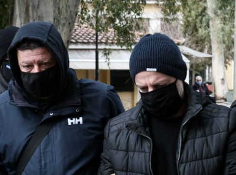 Δημήτρης Λιγνάδης : Ζήτησε προθεσμία να απολογηθεί – Αντιμετωπίζει κακουργηματικές κατηγορίες