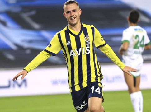 «Και η Νάπολι κινείται για Πέλκα – Το ποσό που ζητάει η Φενέρμπαχτσε»