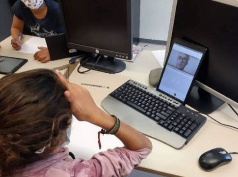 Τηλεκπαίδευση : Μέσω webex τα μαθήματα σε δημοτικά, γυμνάσια και λύκεια
