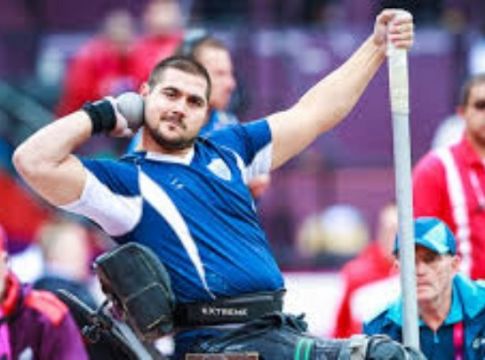 «Χρυσός» ο Στεφανουδάκης στη σφαίρα