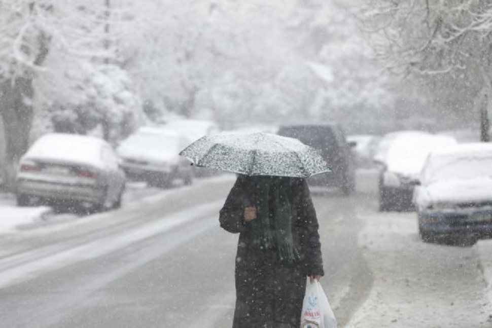Καιρός : Έκτακτο δελτίο επικίνδυνων καιρικών φαινομένων – Έρχονται χιόνια και τσουχτερό κρύο