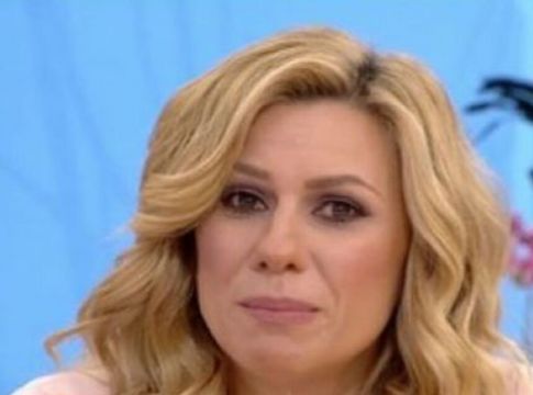 Η Κατερίνα Καραβάτου επέστρεψε : «Πέρασα μια δύσκολη και μοναχική περίοδο»