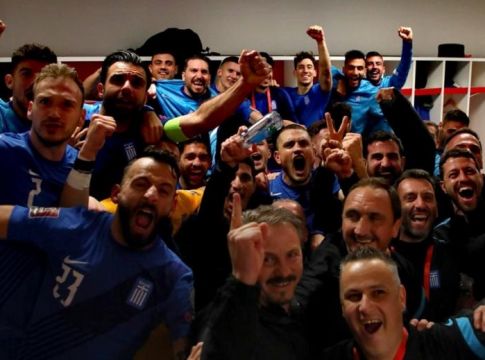 Βίντεο με τους πανηγυρισμούς στα αποδυτήρια της Εθνικής
