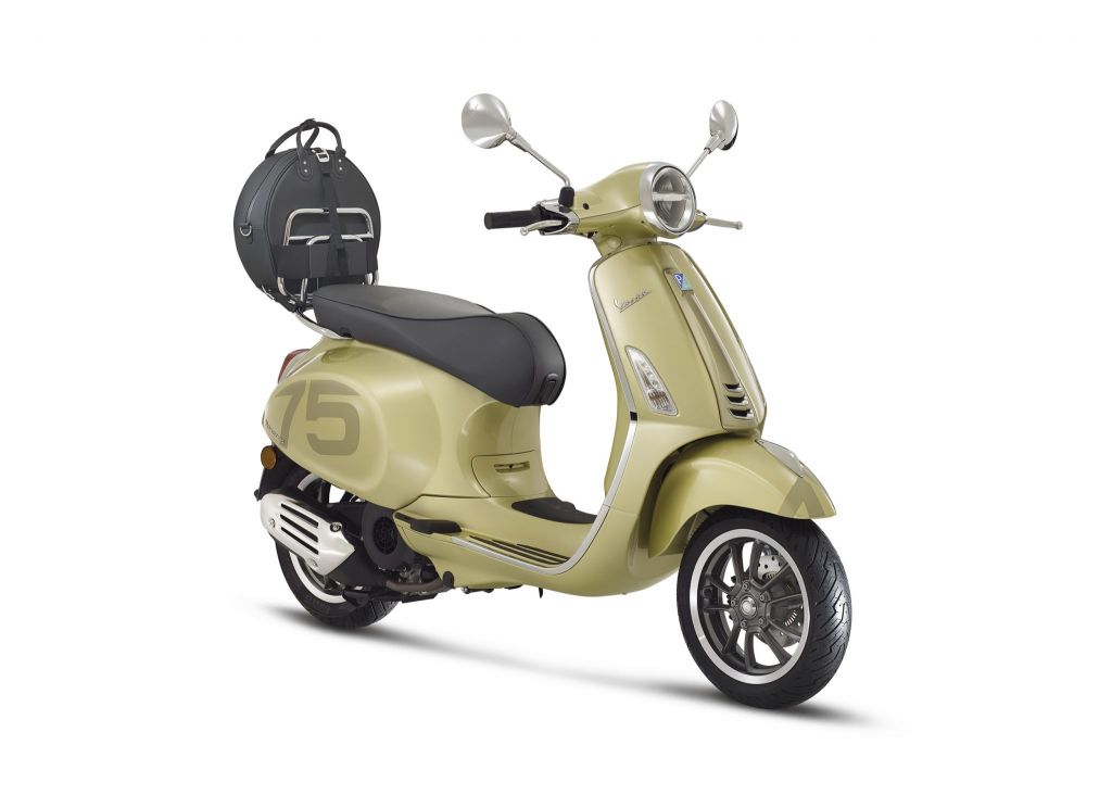 H Vespa σηματοδοτεί την 75η επέτειό της με μια ειδική σειρά