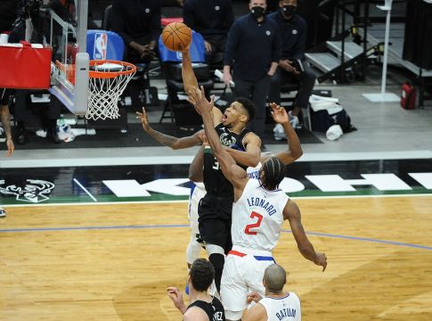 Κυρίαρχος Γιάννης με τις δύο καλύτερες φάσεις του Top 10 (vid)