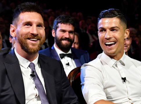 Οι Μέσι και Ρονάλντο βλέπουν… τους Χάαλαντ και Εμπαπέ (pics)