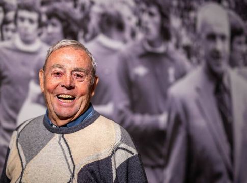 «Έφυγε» από τη ζωή ο Ίαν Σεντ Τζον (pic)