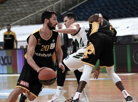 ΑΕΚ : Με Γκίκα και Μόουζες κόντρα στη Στρασμπούρ