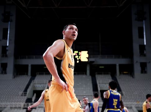 Συλλυπητήρια της ΑΕΚ στον Ματσιούλις για τον θάνατο του πατέρα του