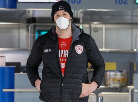 Κουφός : «Σκέφτομαι το παρόν στον Ολυμπιακό, αφήνω ανοιχτό το μέλλον» (vid)