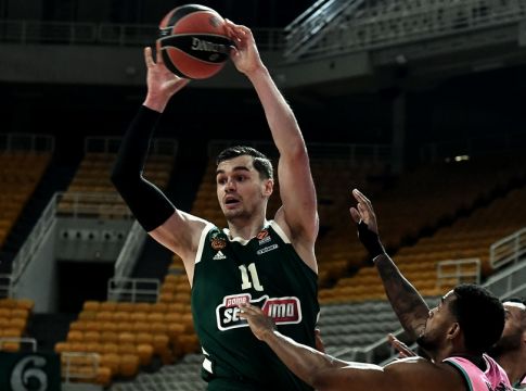 Παναθηναϊκός : Η Θύρα 13 πραγματοποίησε το όνειρο του Χεζόνια!