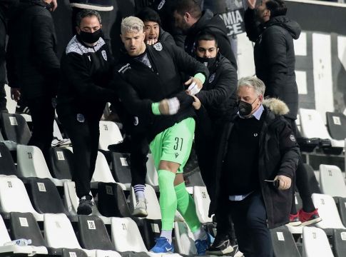 Πασχαλάκης : Ο εφιάλτης του σε… κενή εστία (vid)