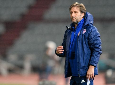 Γράφει ιστορία ο Μαρτίνς : Τρίτος… ερυθρόλευκος προπονητής με περισσότερες νίκες στο πρωτάθλημα