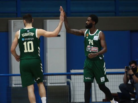 Περιστέρι – Παναθηναϊκός 68-74: Ο Παπαπέτρου γλίτωσε τον Παναθηναϊκό από κάζο