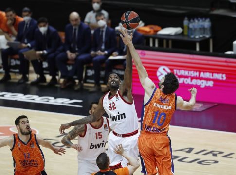 LIVE : Βαλένθια – Ολυμπιακός