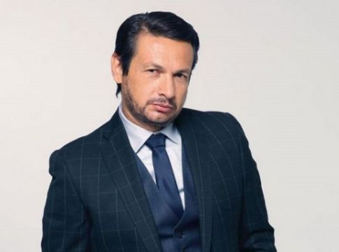 Σταύρος Νικολαϊδης : «Αν μου συνέβαινε τώρα, θα τον βούταγα από τον γιακά και θα τον πλάκωνα»