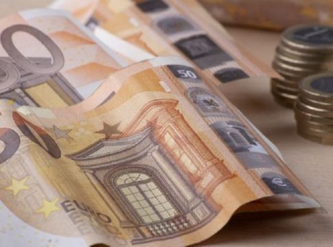 Ακίνητα : Ερχεται έκπτωση φόρου έως 1.600 ευρώ