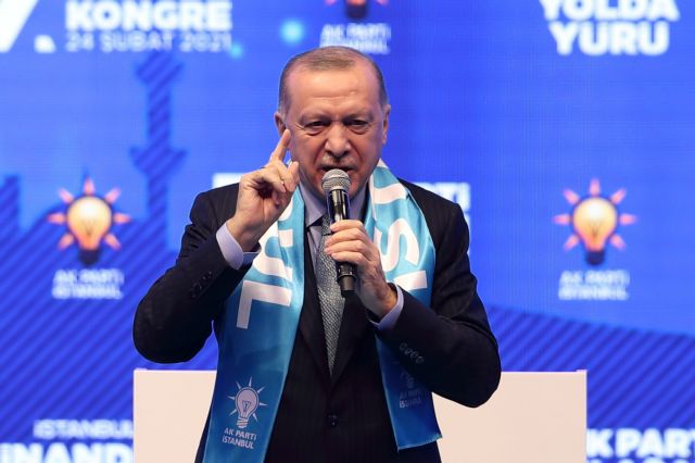 Ερντογάν : Οι φόβοι για διεθνή απομόνωση και η θεωρία «πολιορκίας» της Τουρκίας