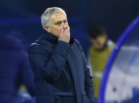Μουρίνιο : «Ξεπερνάει την στεναχώρια αυτό που νιώθω»