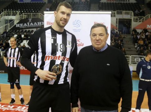 Βαν Ντεν Ντρις : «Δυνατός αντίπαλος ο Ολυμπιακός, θέλουμε τη νίκη»