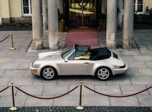 Δημοπρατήθηκε η Porsche του Μαραντόνα