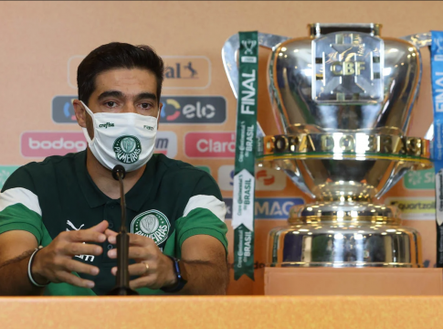 Φερέιρα : «Πρέπει να είσαι σε μεγάλες ομάδες για να νικάς»