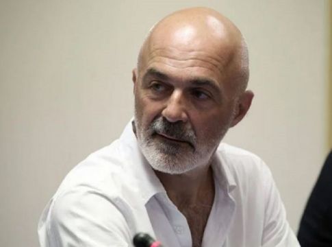 Στάθης Λιβαθινός : Σοκάρουν οι καταγγελίες από ανάπηρους καλλιτέχνες