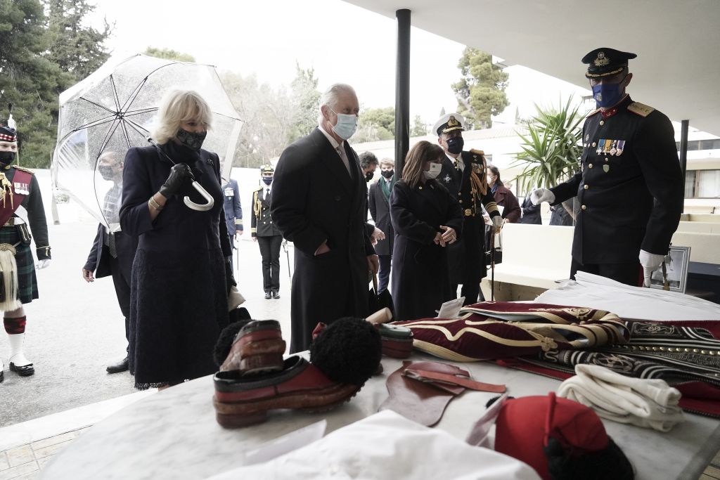 Το δώρο της Κατερίνας Σακελλαροπούλου στον πρίγκιπα Κάρολο για τον… εγγονό του