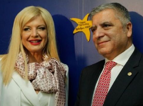 Η Μαρίνα Πατούλη απαντά : «Μόνος του αποφάσισε ο Γιώργος για το διαζύγιο» (vid)