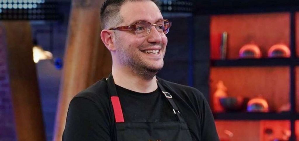 Masterchef : Σε 3 λεπτά ο Παύλος διέλυσε την τοξικότητα ενός «παντελονάτου» κόσμου- Και όχι επειδή είναι χημικός