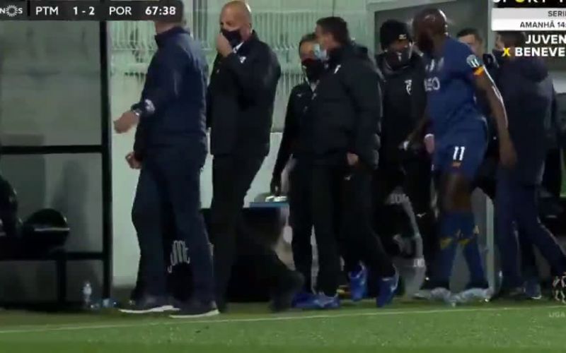Aποβολή για Κονσεϊσάο στο Πορτιμονένσε – Πόρτο και οκτάλεπτη διακοπή (vid)