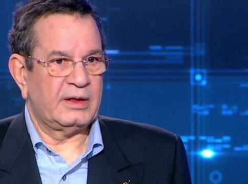 Σπανουδάκης για τους Gay : «Δεν σε κάνει άντρα το μαστίγιο και το σορτς στο Σύνταγμα» (vid)
