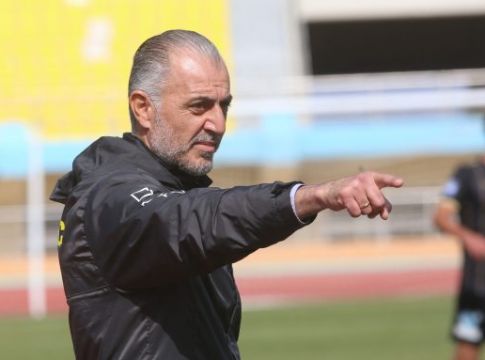 Ταουσιάνης : «Πολύ ανταγωνιστικό το φετινό πρωτάθλημα, δίκαια είμαστε στην πρώτη θέση»