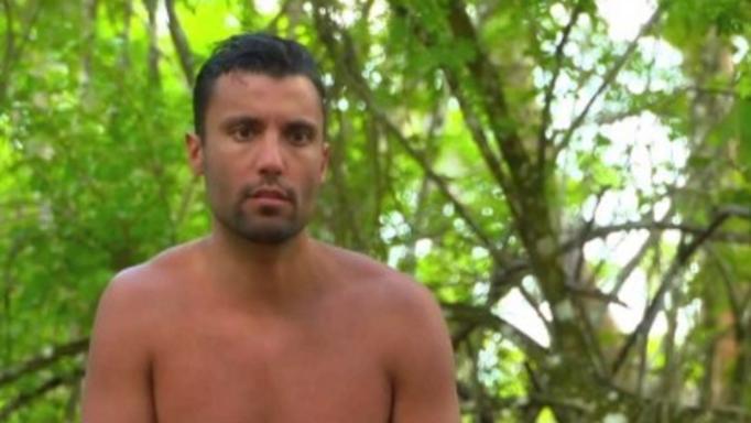 Survivor : Ο Γιώργος Ταβλαδάκης «δίνει» ανοιχτά την Άννα Μαρία (vid)