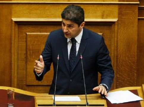 Αυγενάκης : «Ο Βασιλακόπουλος θεωρεί πως είναι κράτος εν κράτει»