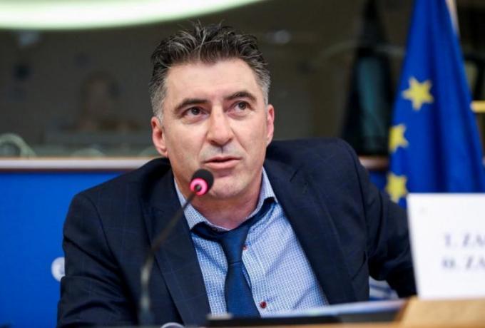 Ζαγοράκης: «Σημείο τομής για το μέλλον οι εκλογές – Με γεμίζετε δύναμη»