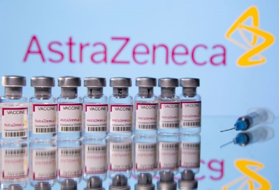 AstraZeneca : Ξεκινούν και πάλι οι εμβολιασμοί στην Ευρώπη – Ποιες χώρες κάνουν restart