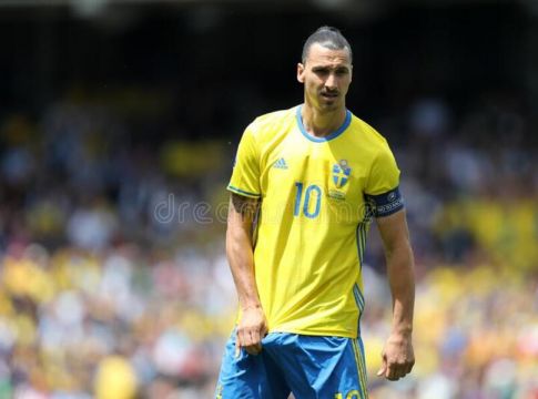 Αποχώρησε με ενοχλήσεις ο Ιμπραΐμοβιτς από την προπόνηση