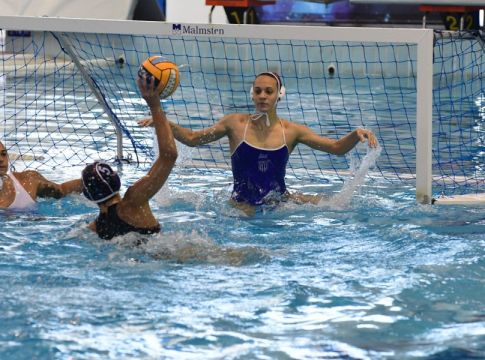 Με «οδηγό» την Ξενάκη ο ΝΟΒ νίκησε 14-8 τον Εθνικό