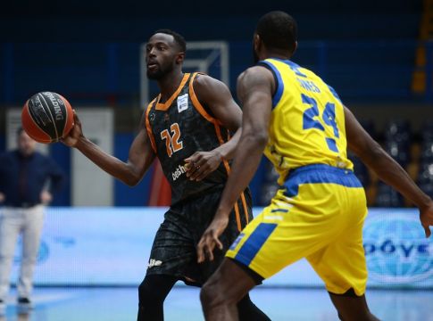 Πέρασε από το Περιστέρι ο Προμηθέας (70-73)