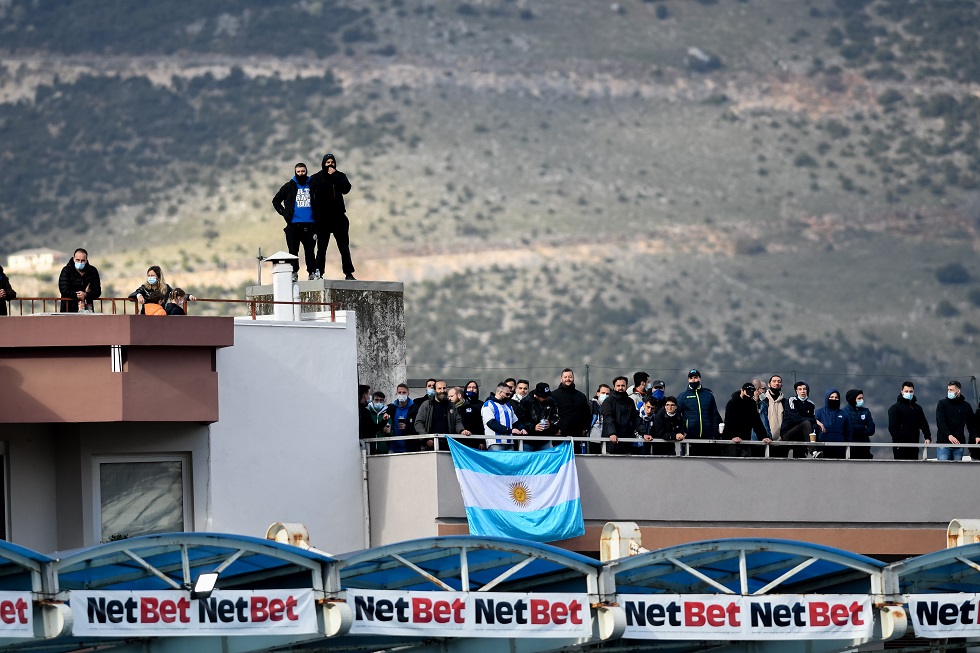 Γεμάτες οι ταράτσες και τα μπαλκόνια στα Γιάννενα (pics)