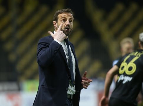 Άρης: Με αλλαγές και τον Μάντζιο στην εξέδρα κόντρα στον Αστέρα