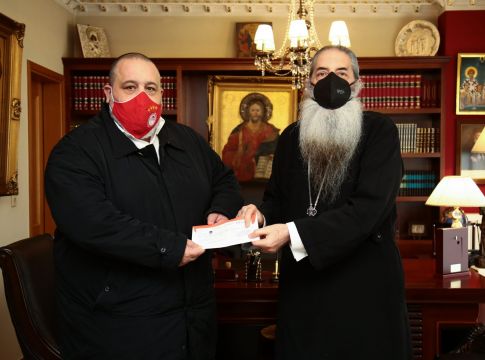 Ο Ολυμπιακός στο πλευρό της Ιεράς Μητρόπολης Πειραιώς (pics)