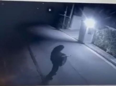 Φουρθιώτης: Το τηλεφώνημα που «έδωσε» τον παρουσιαστή (vid)