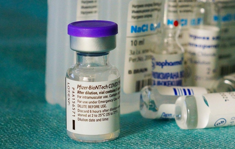 Παρενέργειες και από το εμβόλιο της Pfizer: Ερευνώνται περιστατικά μυοκαρδίτιδας