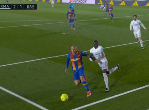 Έξαλλη με τον Μανθάνο η Μπαρτσελόνα (vid)