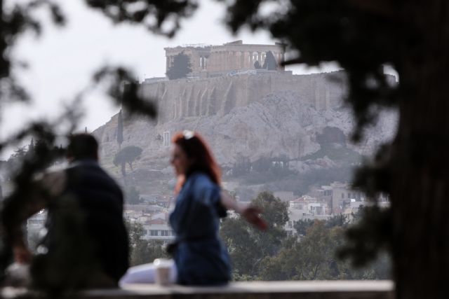 Κορωνοϊός: 236 νέα κρούσματα και 18 θάνατοι – Στους 231 οι διασωληνωμένοι